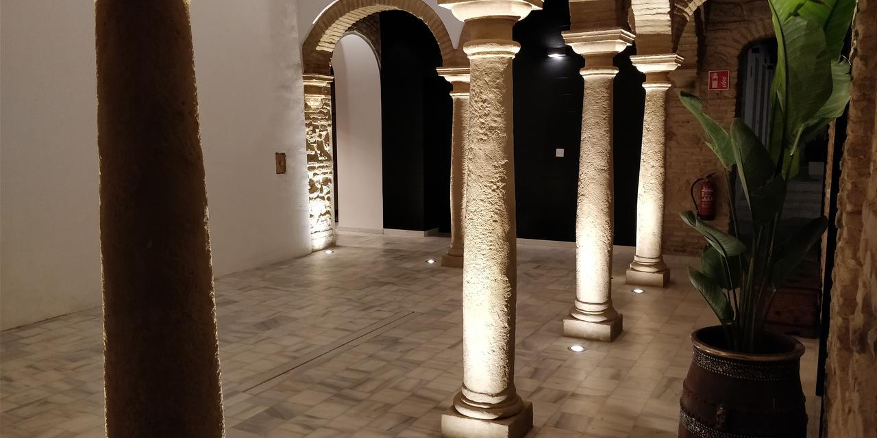 Отель Patios Del Orfebre Кордова Экстерьер фото